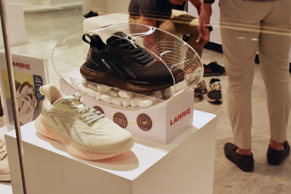 larrie-insole-talk-event-dsc-0050-69b2e5e23b019