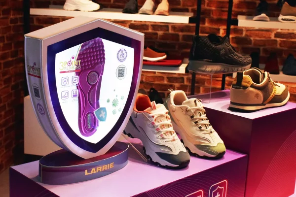 larrie-insole-talk-event-dsc-0096-69b2e5e6982a2
