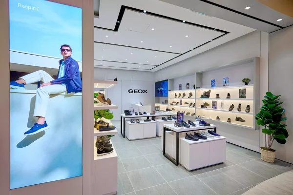 geox-second-outlet-opening-event-at-lalaport-bbcc-kl-dsc06686-1-69b77f71808ab