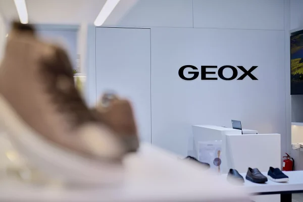 geox-second-outlet-opening-event-at-lalaport-bbcc-kl-dsc06695-1-69b77f72cb1c2
