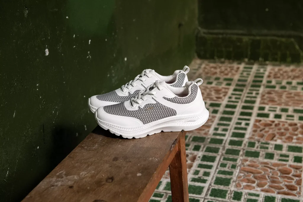 larrie-shoes1226-copy-2-69b6c41eb372f